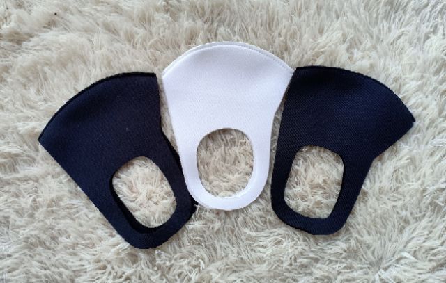 In thêu khẩu trang vải theo yêu cầu