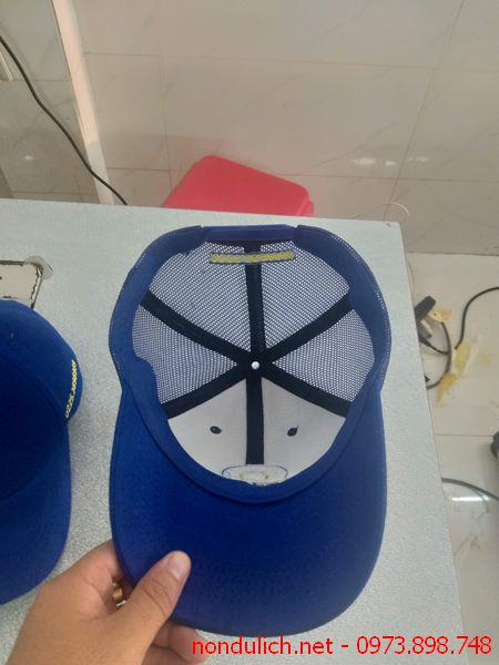 Thiết kế nón lưới theo yêu cầu